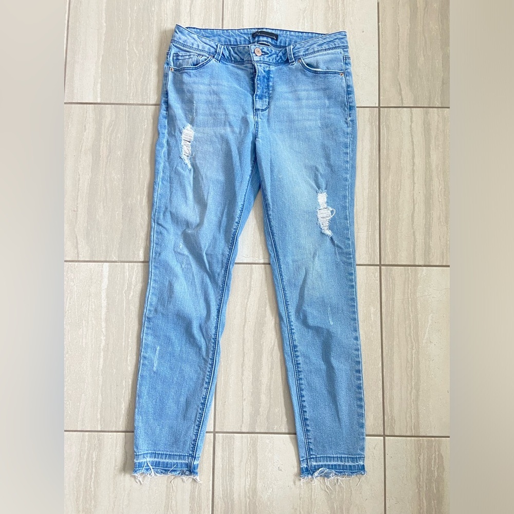 ❤️4 for $25❤️Cred NY jeans size 9‎